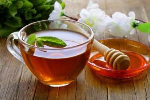ميّزات الشاي الأخضر مع العسل أشهر الـ مشروبات لعلاج ضعف الانتصاب