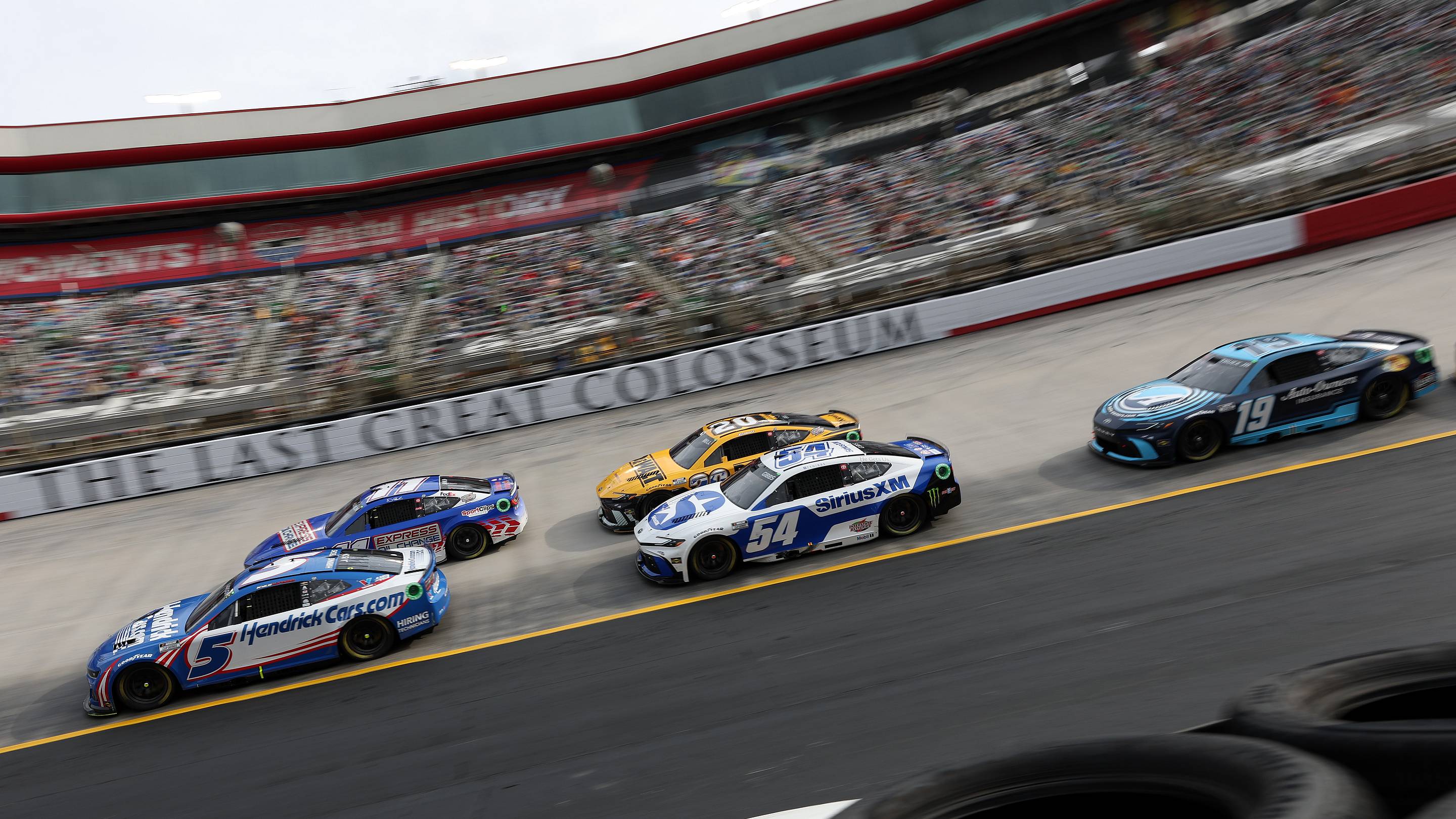 Скорость и украденные базы: что получит NASCAR от выступления MLB на Speedway Classic